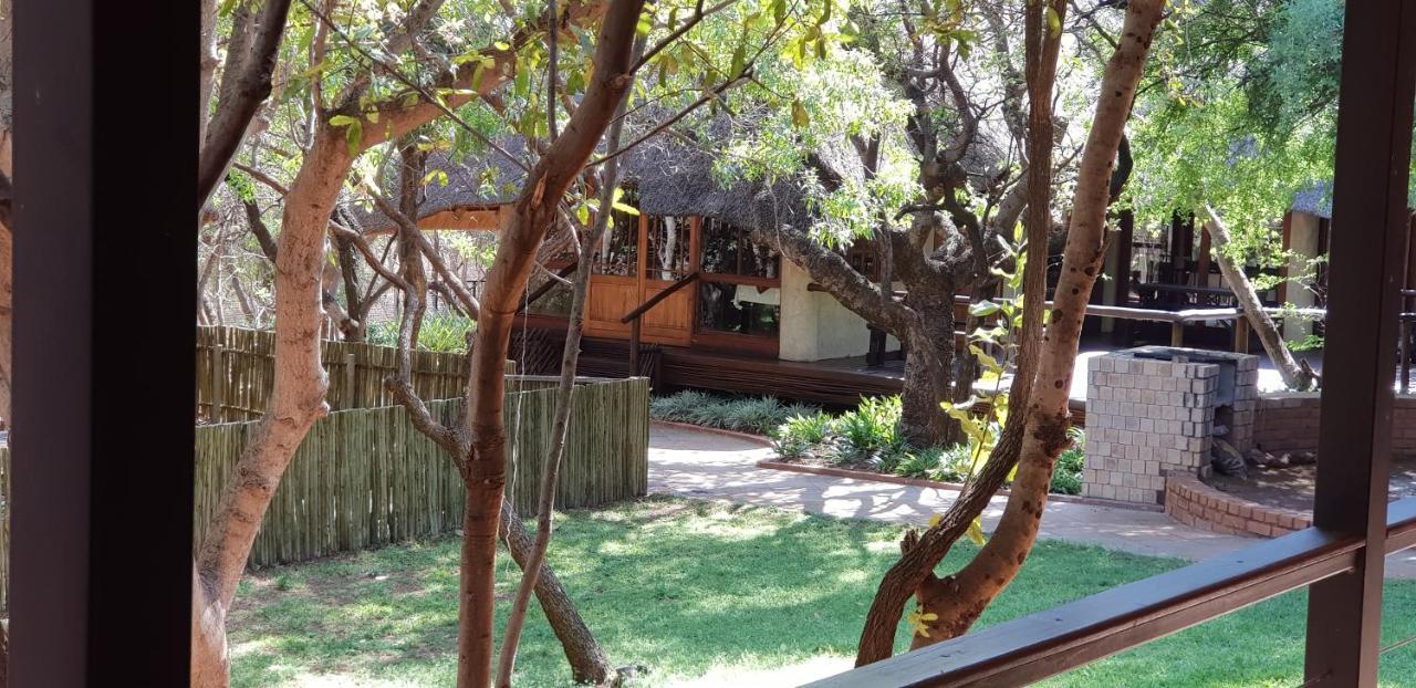 Tuskers Bush Lodge B&B Hartbeespoort Dış mekan fotoğraf