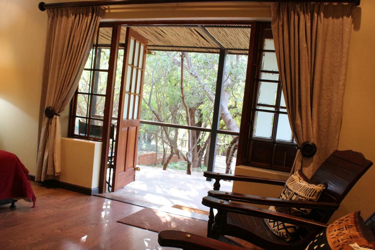 Tuskers Bush Lodge B&B Hartbeespoort Dış mekan fotoğraf